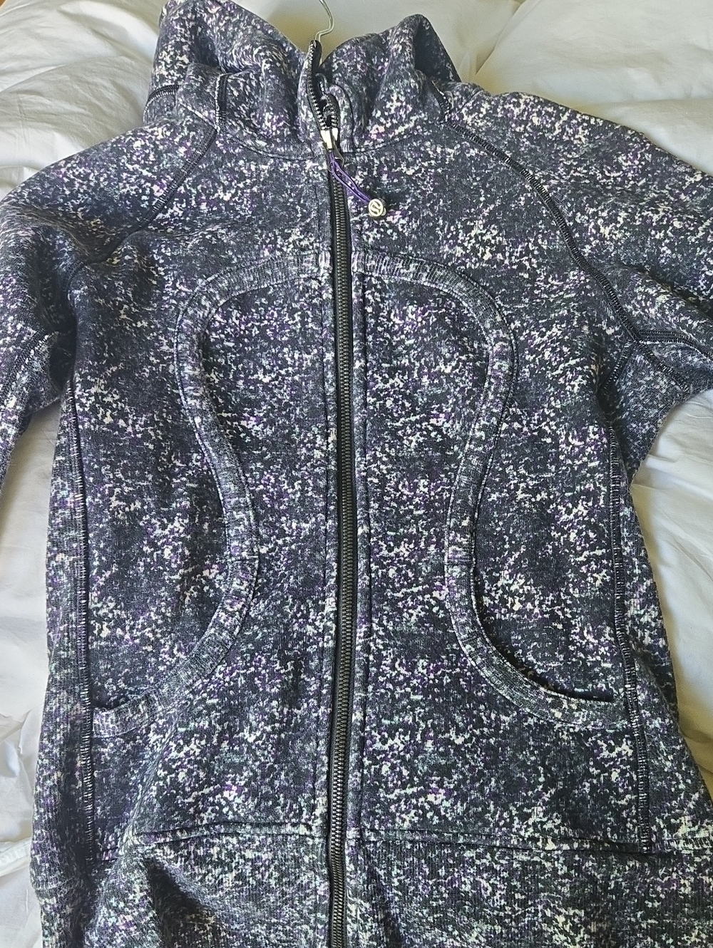 Lululemon Scuba Hoodie - 4